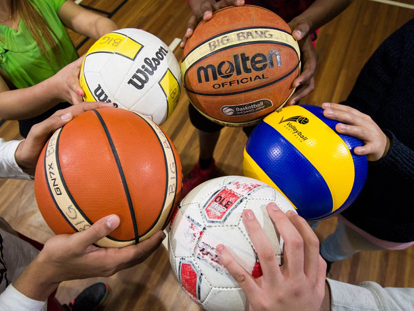 Big bang basketball team huddle at RecWest Maribyrnong.