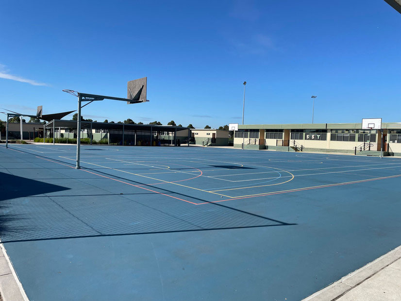 An image of the Clyde North outdoor courts facility hire