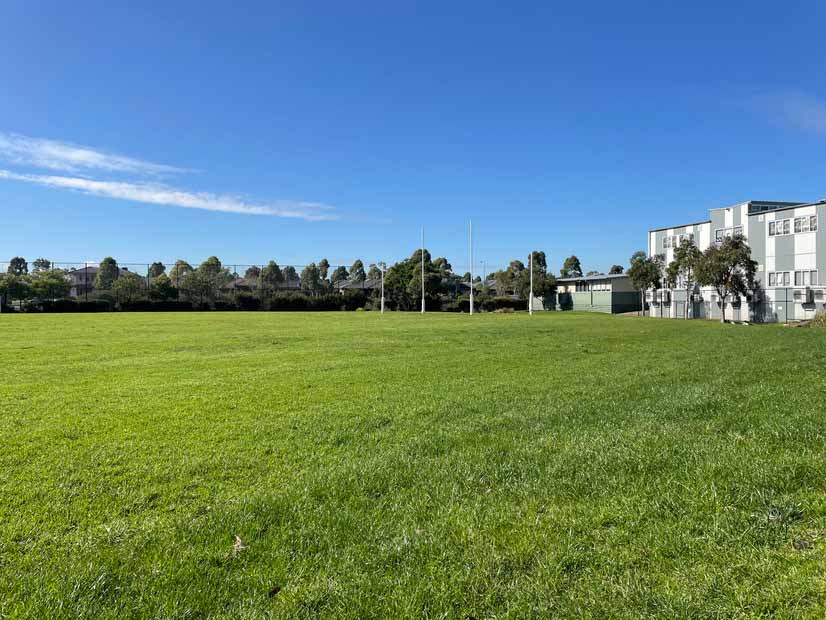An image of the Clyde North oval facility hire