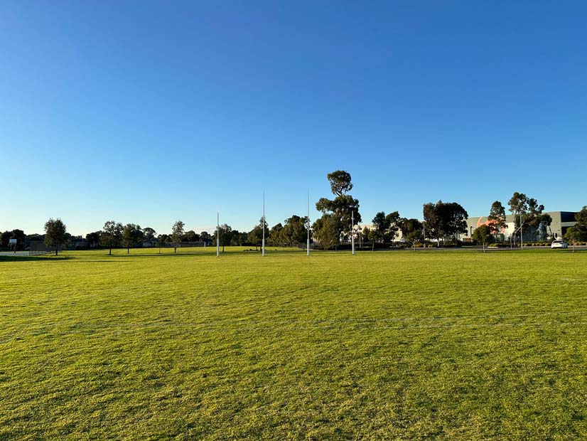 Mernda Central sports oval sporstground for hire