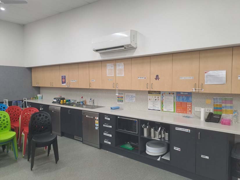 Point Cook Featherbrook College multi purpose community hub room for hire